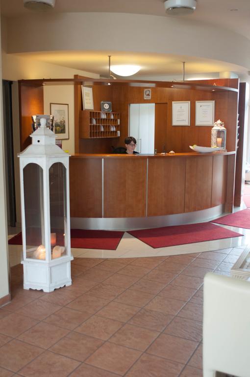 Hotel Stadt Puettlingen Extérieur photo